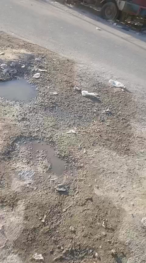 سلام عليكم دار لبيع ام الكبر يم كرج ابو ريش بيت عله شارع العام بل سند75 اوقع حال105معه تشجير 
لبيت بيه ستقبال اومطبخ غرف جوه او مل حقاتها فوك غرفتين نوم اوحمام 
بيت مستجلين عله بيعته رقمي ***********
