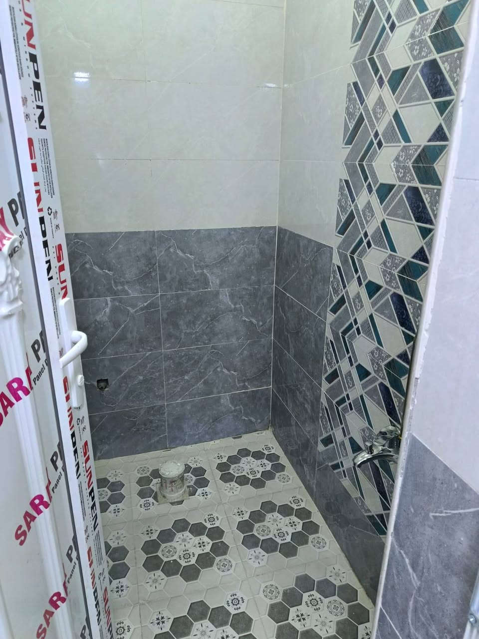 دار للبيع حي الغدير  قرب الفلكه مال قاضي  المساحة 100متر الإستفسار تصال


**إذا كنت صاحب هذا الإعلان وتريد حذفه لأي سبب، رجاءا أرسل رسالة إلى الدعم الفني**