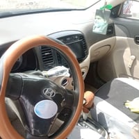 اكسنت • ٢٠٠٩ • حادث خلفي