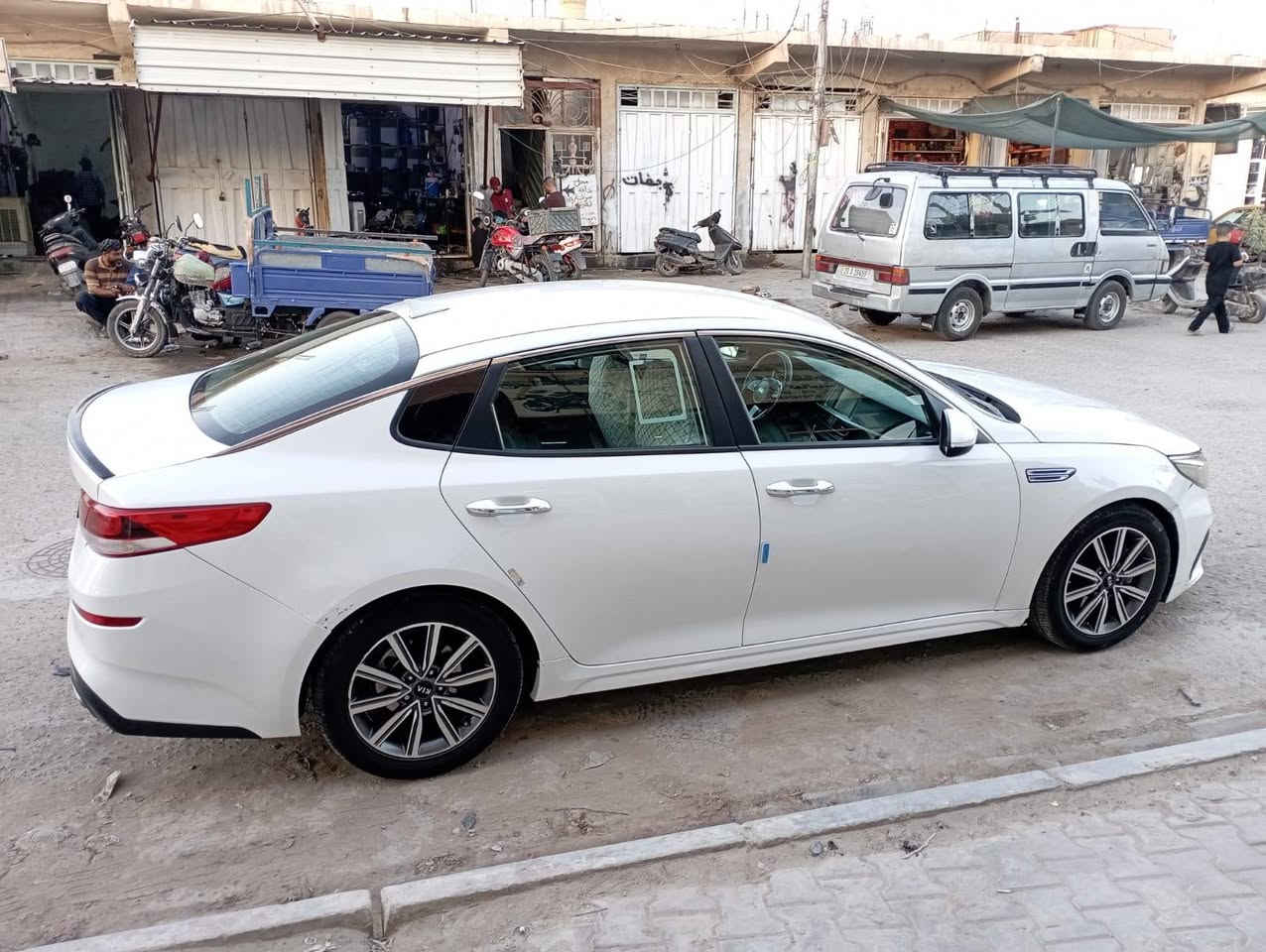 السلام عليكم
اوبتيما 19 أمريكي بغداد دولي بسمي السنوية لل30    جاهزة للاخير محرك 2400 ما مفتوح شرط شركة تبريد تدفئه تخم تاير حداديه خير من الله حادث تبديل جاملغ وبنيد صور الحادث موجودة وسونار أيضا رادار اربع جهات مانع انزلاق قيادة ذاتيه شاشه كبيره تحذير قيادة مثبت سرعة مكاني الديوانية 

128

***********

