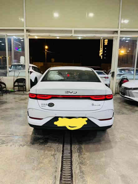 السلام عليكم
كن بلاس موديل 2025
السيارة ماشيه 260. يعني زيرو  السيارة مرقمه اليوم بسمي
حزان الوقود 65 التفويله تمشي 2100  السيارة على وضع الشركة 

السعر 19 وبيها مجال شي بسط
رقم الهاتف ***********
