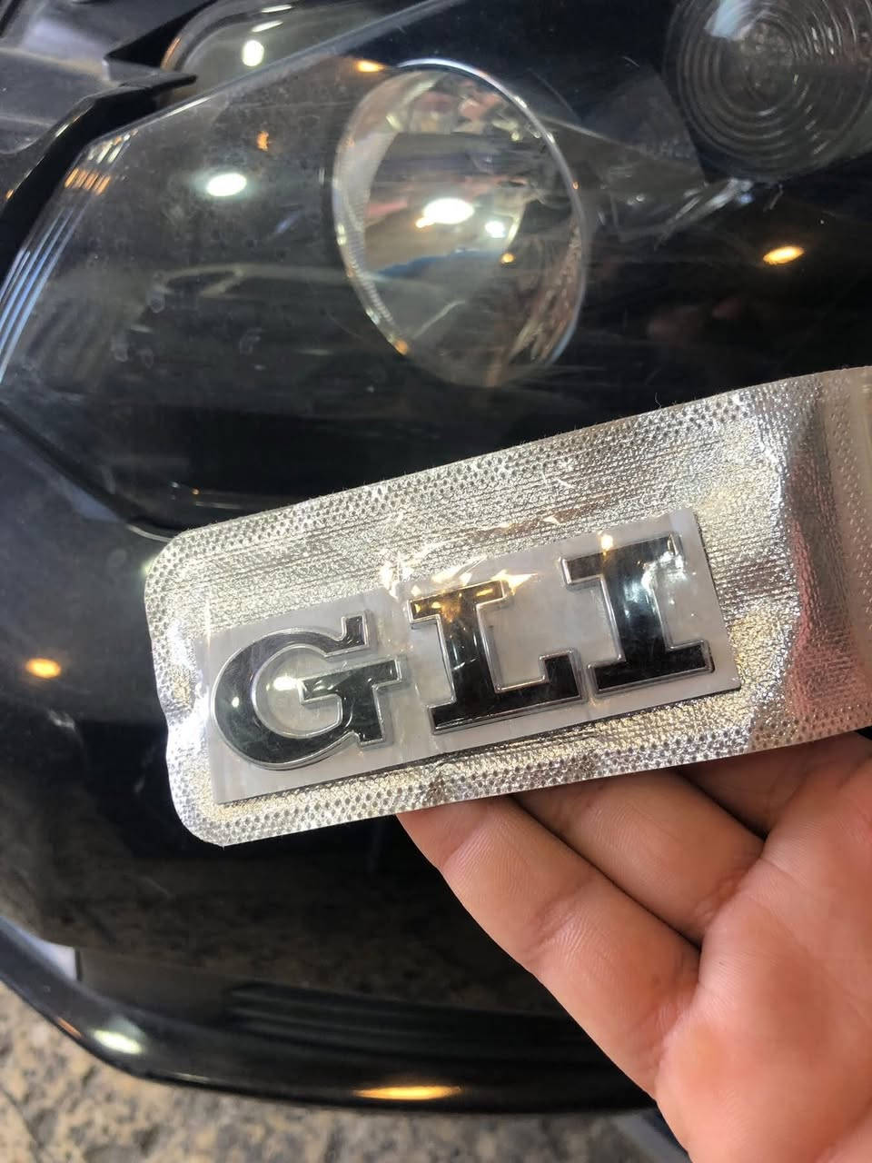 السلام عليكم انواع كماليات سيارات فولكس واكن
جيتا باسات كولف بيتل تيكوان اطلس تاوس ارتيون iD4/6

فرشات دشبول كفرات سويج سبويلر صندوق

كلشي متوفر 

العنوان شارع النضال مقابيل محطة وقود البتاويين 

*********** 

متوفر خدمه توصيل كافه المحافضات
