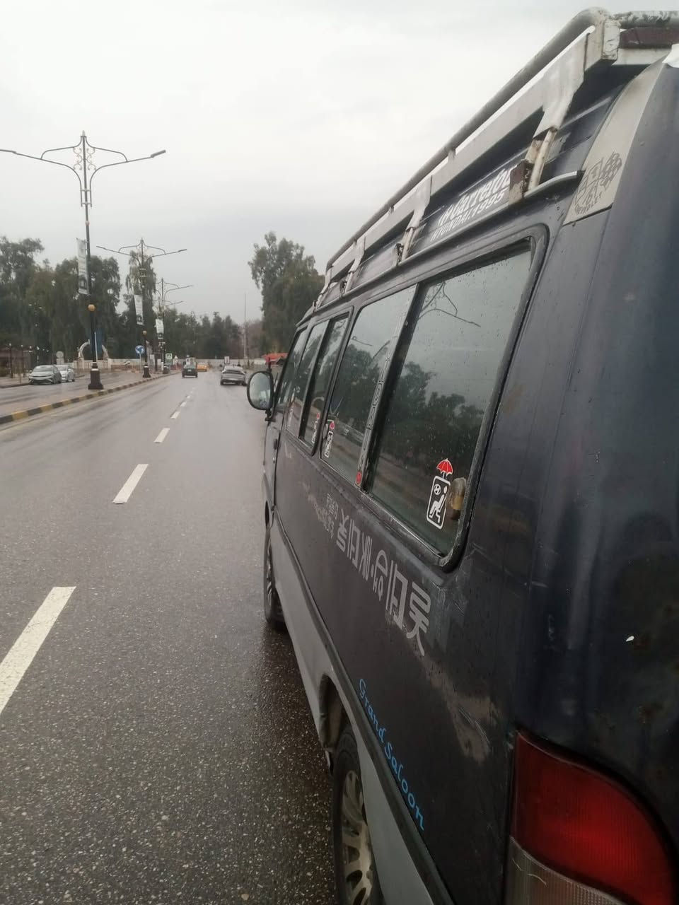 السلام عليكم كيا هوندا موديل 94 سنويا صاقطه 
محرك جديد كشنات ستاركس سياره. جاهزه 
السعر 23بيها مجال.    ***********
