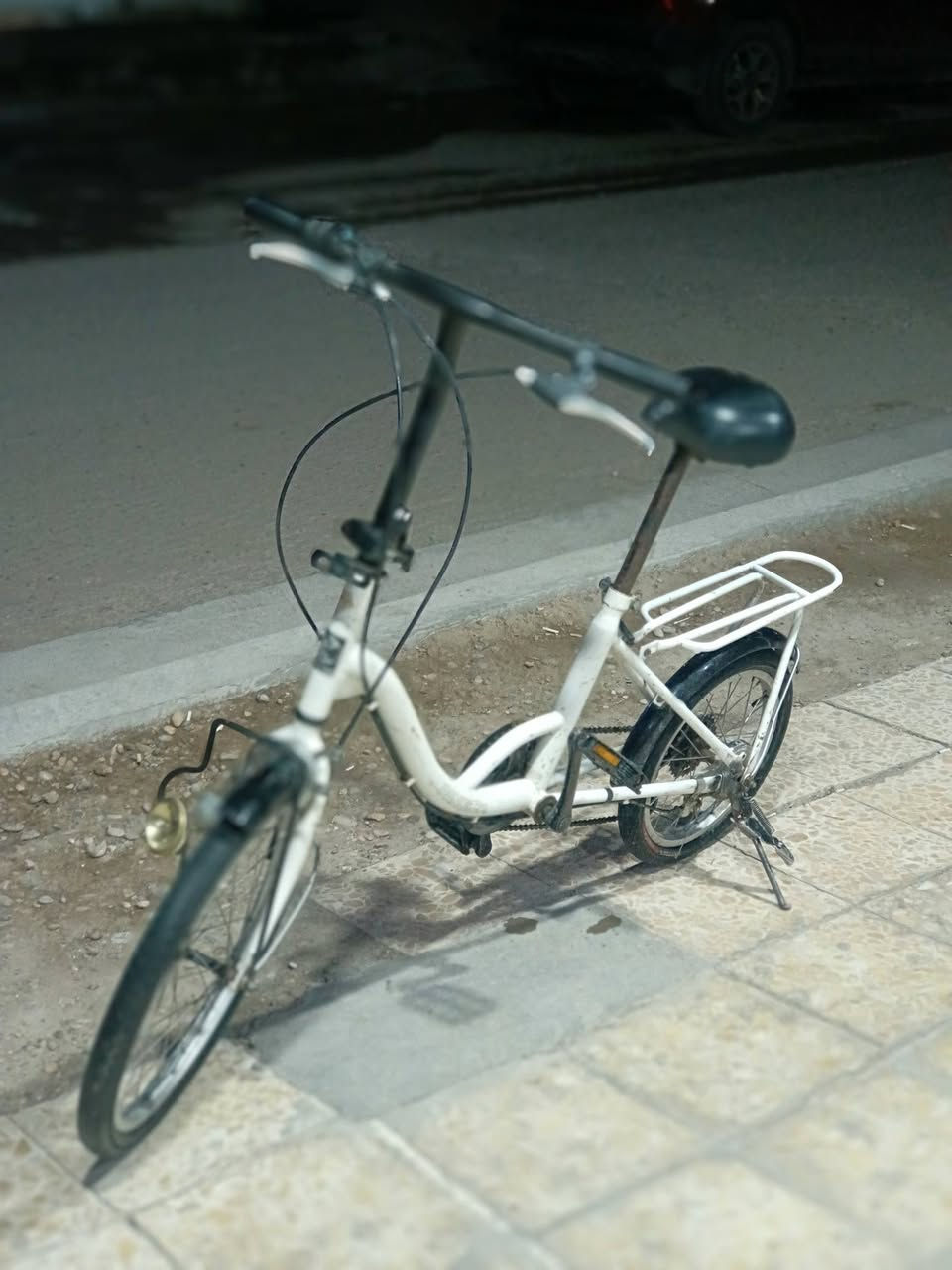 سلام عليكم هاذ بايسكل ياباني للبيع مبدل يده مال بريك وره الامانه عن الحلال والحرام بي شخوطات شويه السعر خاص


**إذا كنت صاحب هذا الإعلان وتريد حذفه لأي سبب، رجاءا أرسل رسالة إلى الدعم الفني**