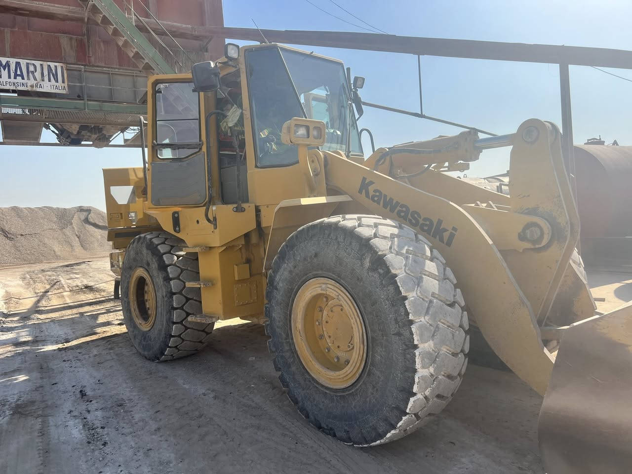 السلام عليكمً. شفل كاوسكي2008وارد امريكي كفاله عامه للاستفسار ***********
