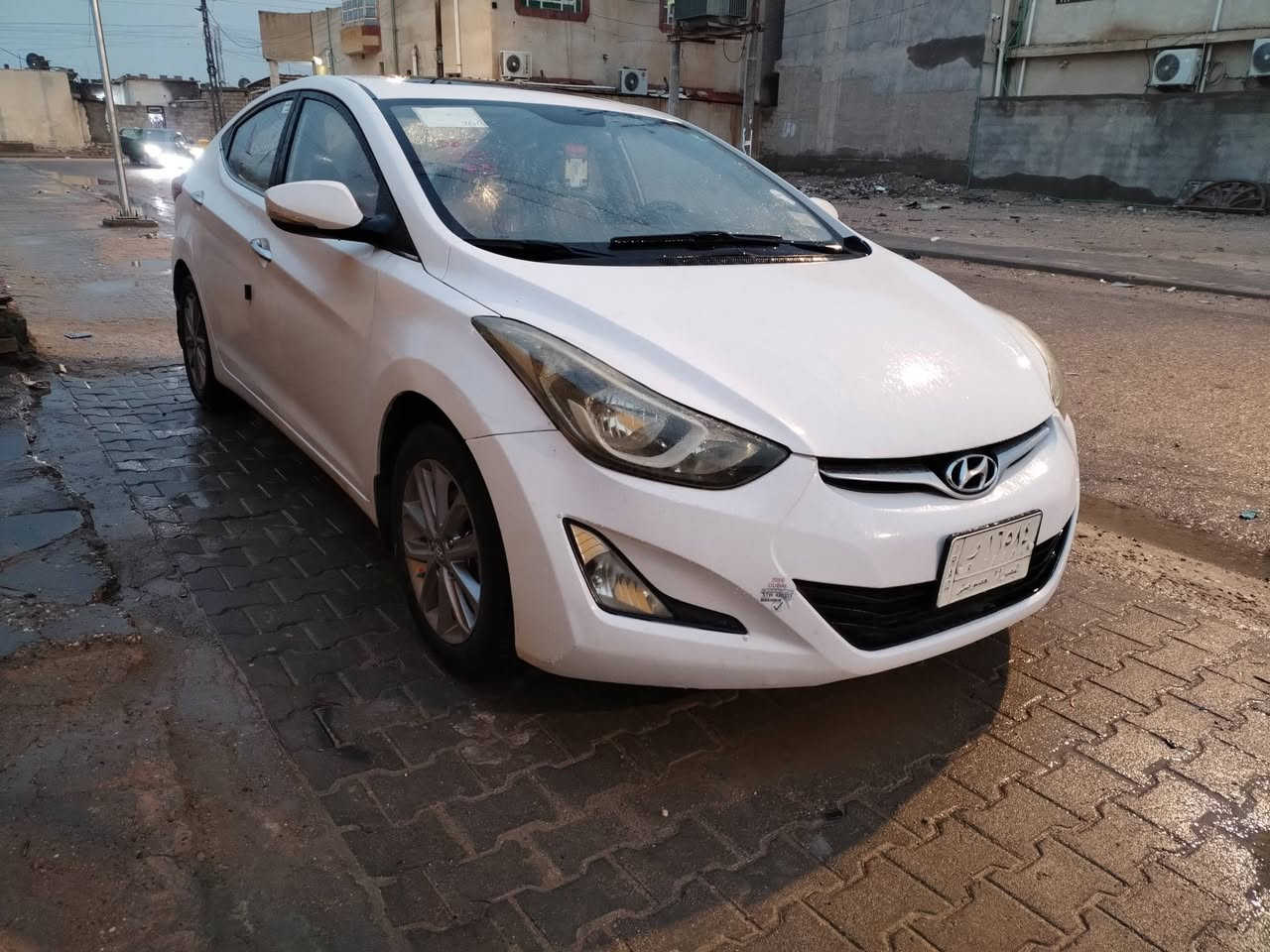 السلام عليكم لنتر مديل 2015 جاهزه مكينه كير  1800 كفليه رقم بصره العنوان بصره السعر ١١٠ بيه مجال شي بصيط (*********** )
