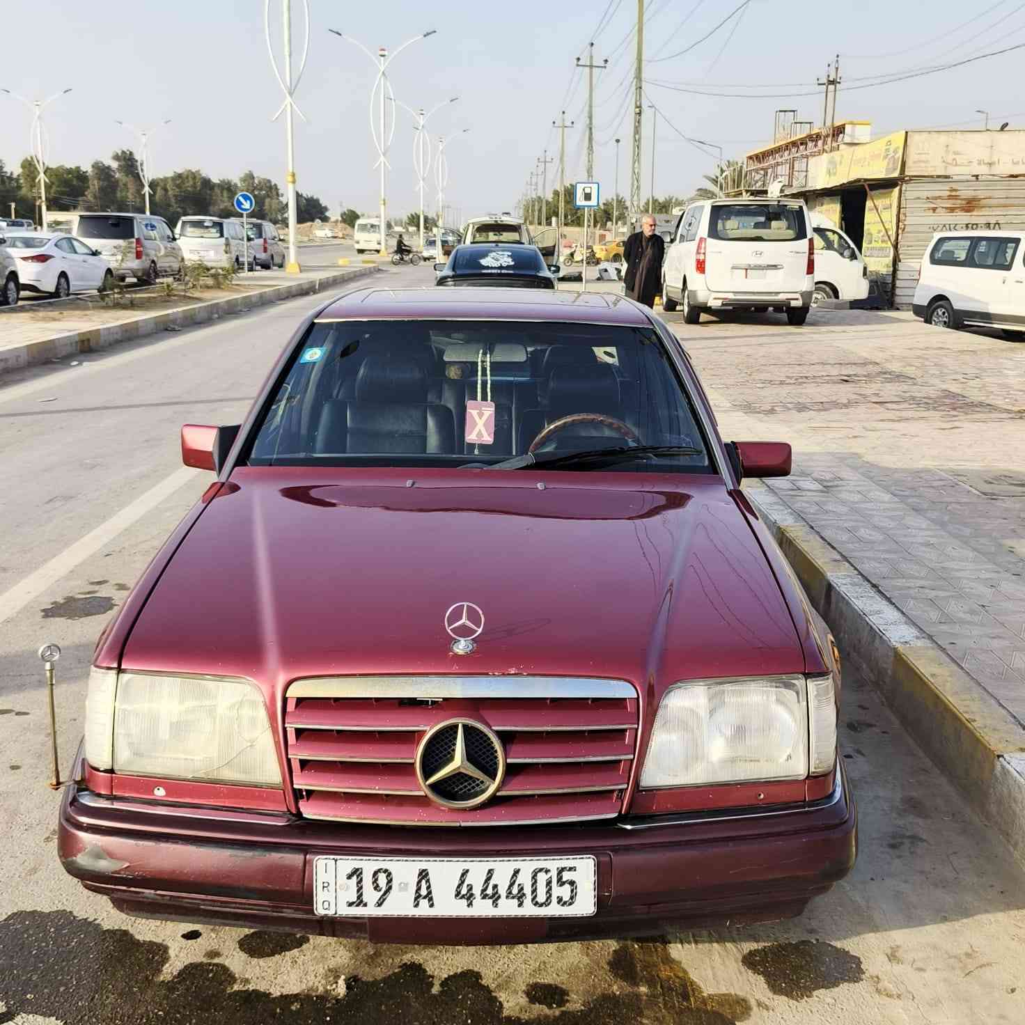 سياره مالسدس مديل 91 سياره جاهزه مكينه وكير وحداديه  بسمي  مكلف بنشر *********** سعر 75 وبيه مجال بصيط
