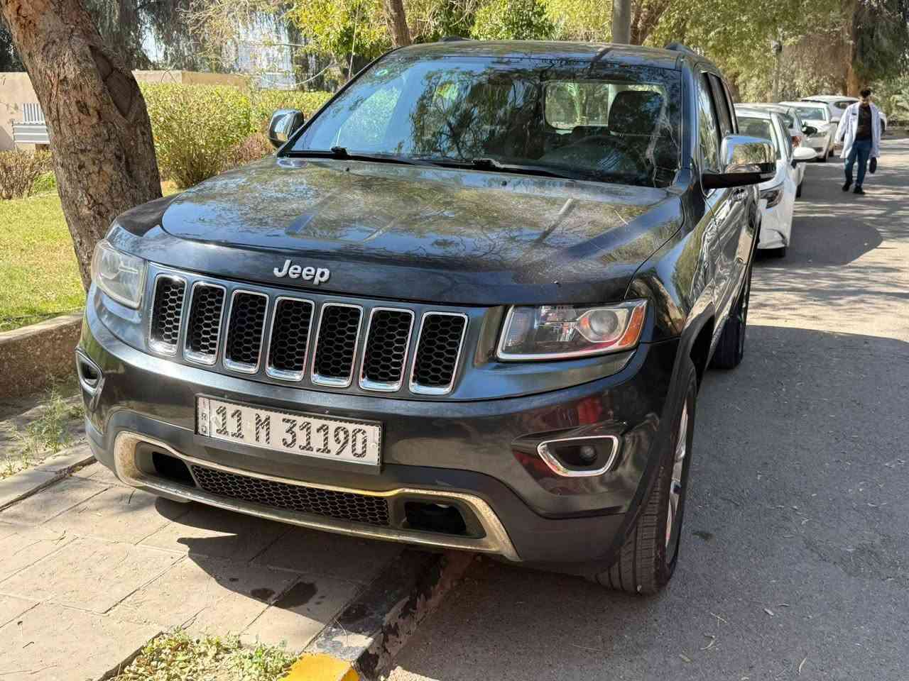 جيب جراند شيروكي 2015 وارد امريكي 
ضرر بسيط بدون ايرباك بدون صبغ فقط بارد 
جاملغ امامي ايسر مبدل نفس  اللون وبي بارد بسيط
جاملغ ايسر بارد بسيط
باب العبري بارد بسيط
السيارة صيانه دائمية
دهن كير جديد 
صدر امامي خلفي جديد 

🛑 السعر سوي تعليق يصل مباشرة 🤖 

مقاعد جلد 
مقاعد امامي كهربائية 
مقاعد امامي وخلفي تدفئة 
كشن ميموري 
ستيرن تدفئة 
فتحة سقف 
لايت زينون 
مراية عاكسةللضوء 
فور ويل 

ماشيه ١٥٠ مايل

رقم صاحب السيارة 
***********
