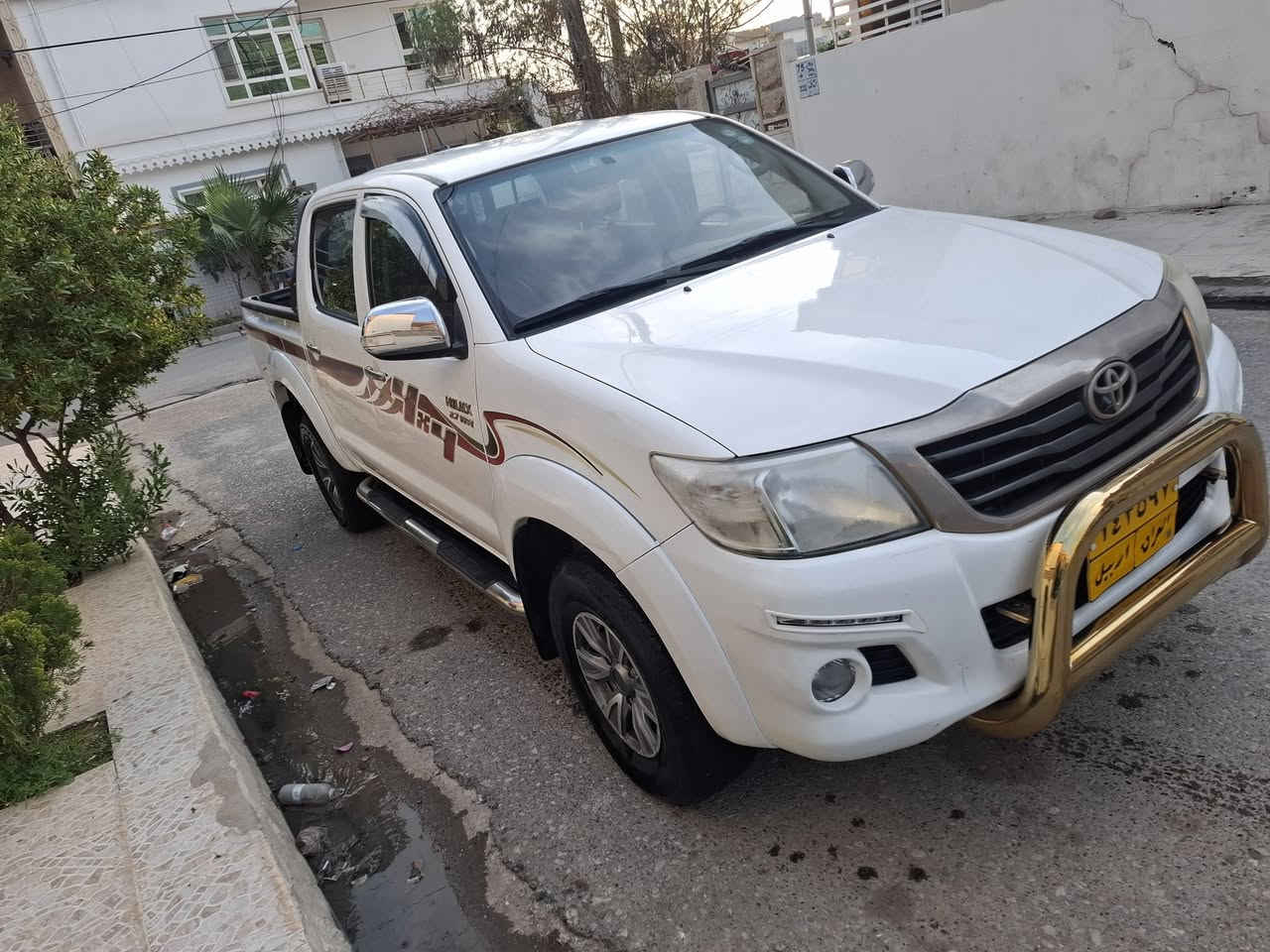 تۆیۆتا هایلۆکس گێر تۆماتیک 2013 دەبڵ ئەکسل
کیلۆمەتر ١٦٧٠٠٠ رۆیشتوە دەقی شرکە ماوەتەوە
بێ بۆیاغ ناو سور
ئاوێنە کارەبا 
کامیره
شاشە
ناو فۆرمیکا
سوکان ڤۆلیۆم
گیچ زینۆن
سه ياره يه كى توند و تۆلە 
سە یاره که ته نها ٢ پەلەی  سارد وە 
یەک قۆپی لای دەرگایی دواوە هەیە هیچیتر 
سه نه وی لە  ٢٠٢٣ به سەر چوە
اکسل- گێر -مە کینه به شه رت بورغی بانەدراوە 
شوێن :هەولێر 
بۆ زانیاری زیاتر نامە بنێرە واتساپ 
***********
