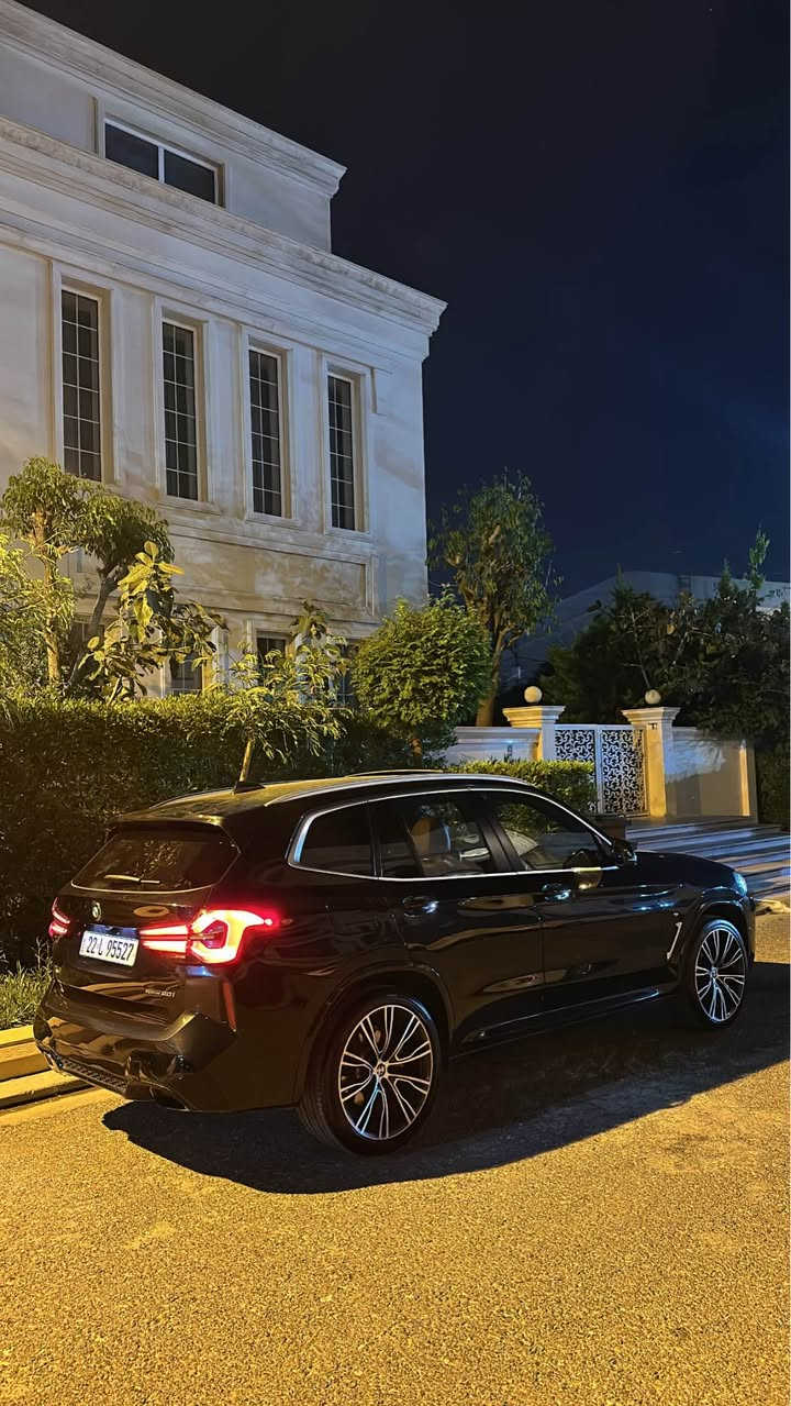 BMW X3 m paket 
2023 
35000mil royaa 
2 parchay haya boyax 
2 Che PDR haya 
Erbag sukanu shan taqya bellade dandraytawa 
Geru makena ba shart 
Shanse ba shart 
*********** أربيل, العراق
