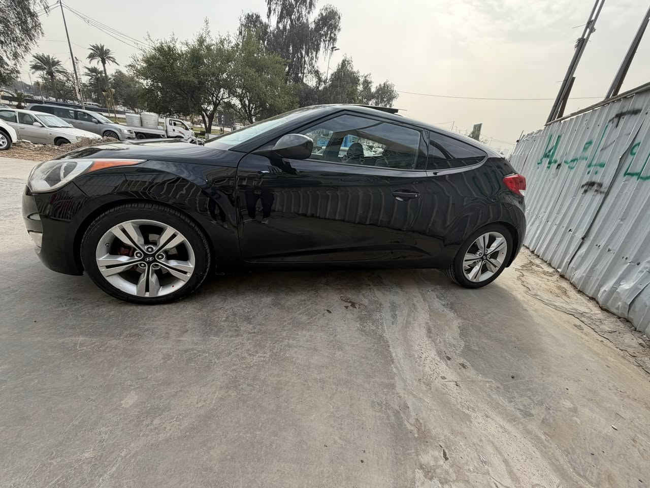 موديل 16 فول مكينه 1800 الون اسود حادث امريكا فقط جاملغ ايمن ول بنيد بدون شاصي فقط تعمير بل لغد سياره هنا صار بيها كم قطعه صبغ ابيع حزام رقم بغداد دولي تحويل مباشر سعر 83 بيها شي قليل ستفسار *********** مكان سياره بغداد بلديات
