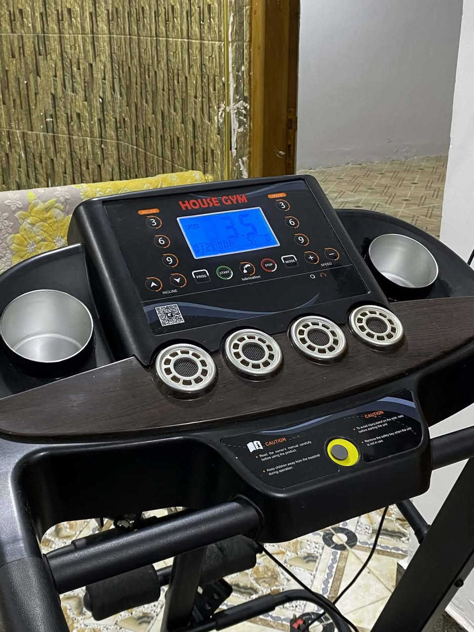 جهاز جري نضيف للبيع للاستفسار ***********
