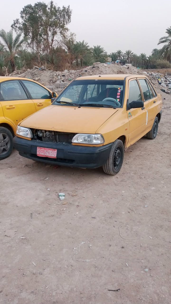 سايبا موديل 12 رقم بغداد احمر راعيها موجود ويريد يحولها ومصفره غرامات فقط هيئه 150 الف وتنزل من سعرها مكينه ماتنقص والكير بي تنقيص يعني كل اربع ايام او خمسه اخلي نص لتر اله اني بيدي لان ادراي السياره واطلع بيها بغداد حله ديوانيه القاسم والحمدلله نعمه من الله مو اريد ارغبك بس اكلك مواكفه اشتغل بيها مو عطلات الحمدلله 
*********** استفسار 
السعر 15 ورقه 
العنوان كربلاء طويريج
