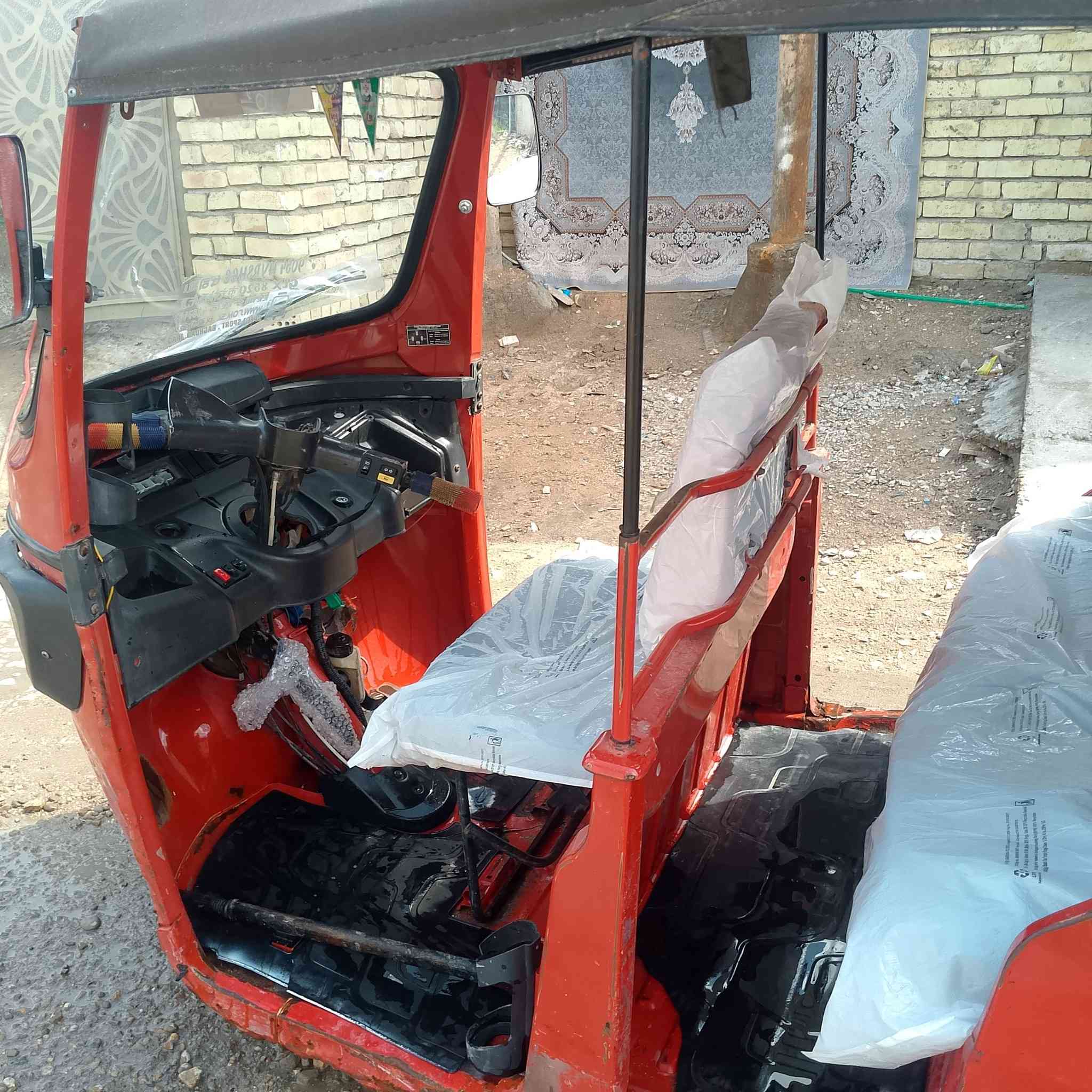 سلام عليكم تكتك 18 مكينه كير اكسل تخم تاير كهربائيات شغاله تكتك حلوه مال شغل أوراق كامله سعر 3 مكان بغداد البياع شرطه خامسه لاستفسار ***********
