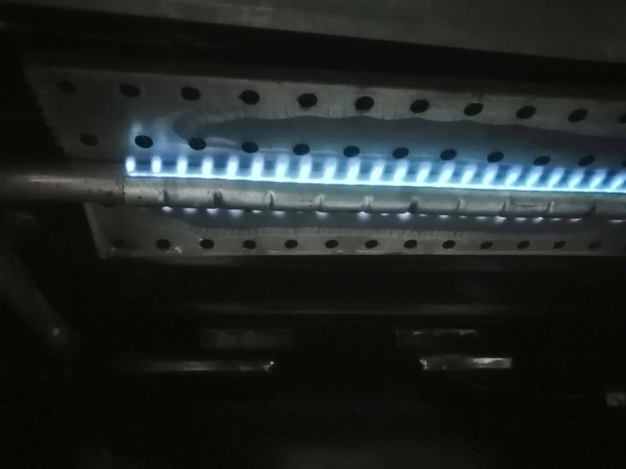 طباخ كريازي مصري باب اول شرط الشغل رقم الهاتف ***********
