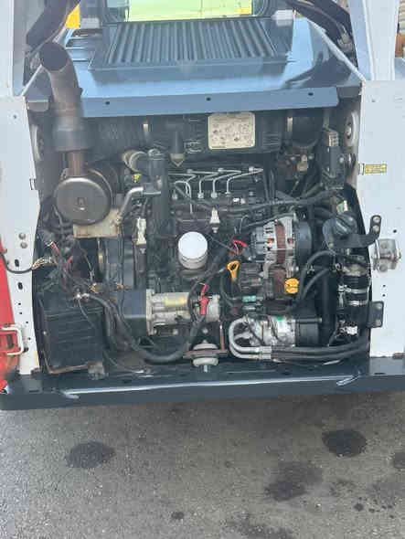 🚨بوب كات موديل ٢٠١٥  رقم سليمانية للبيع🚨  
جاهزة للعمل   بسعر مناسب  

للتواصل عبر الواتس اب 
***********
***********
