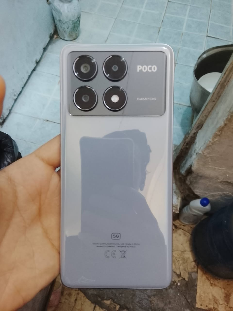 سلام عليكم poco x6pro جديد غراضه كامله للبيع ب325 وللمراوس ب poco F7 وطي فرق مكاني كربلاء حي العامل ***********
