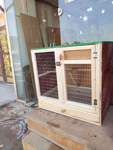 لسلام عليكم متوفر 
خانة بلوك بي ارسي 
العرض60سم
النزال 45سم 
الارتفاع 60 سم مع الجرار 
((ب45 الف))

العنوان النجف الاشرف حي المكرمه شارع الطاقة للاستفسار  ***********
