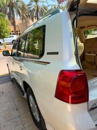 لاندكروز • ٢٠١٥ • ايد واحد