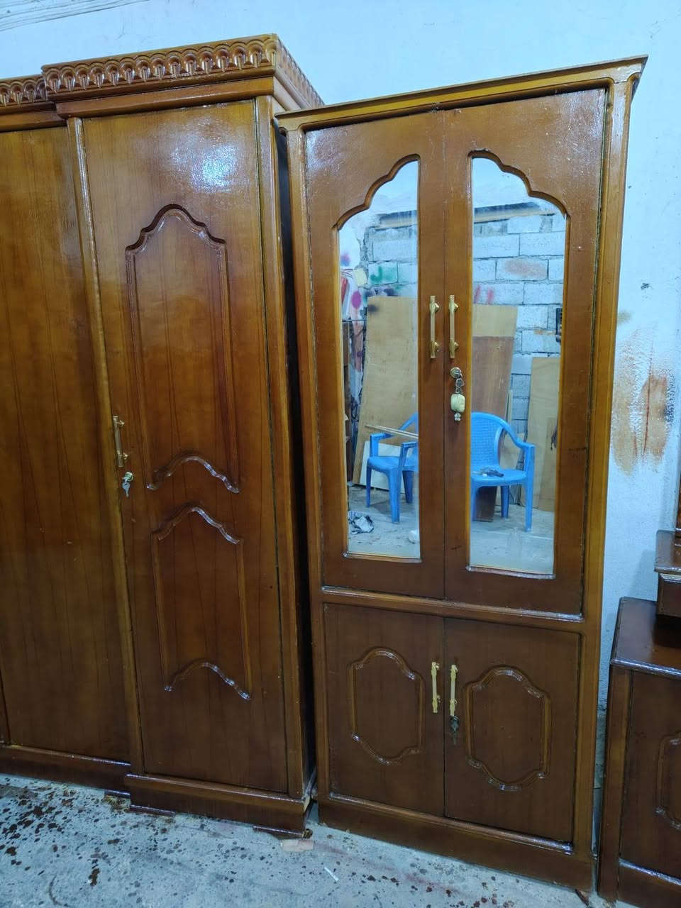 للبيع غرفه صاج صاج ضخمه مستخدمه السعر ٦٠٠ الرميثه مجاور اهل الذهب *********** ابو وهاب النجار
