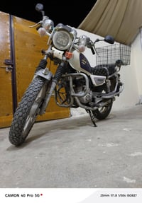 جني موديل ٢٠١٤ مرقم بسمي ٠٧٨٠٠٦٤٠٩٢٩