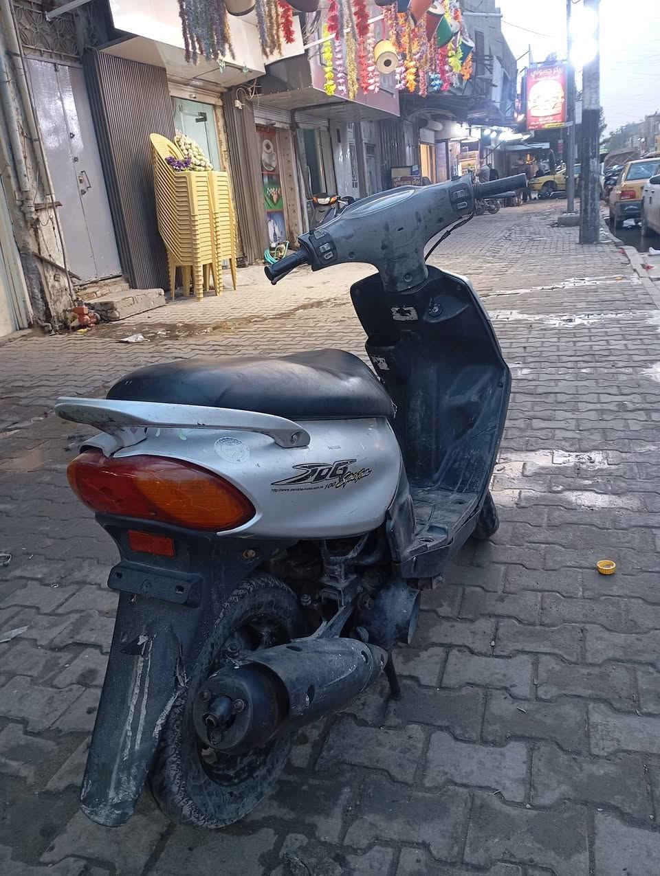 سلام عليكم ماكس قجمة 120دراجة خير من الله بلادية و نضيفة بس يحتاج ترتيب لل كفرات  بل جيس شلعة معدل تخبل الدراجة نقص بس باتري ب 325و بيهة مجال مكاني  الحرية او ساحة عدن ***********
