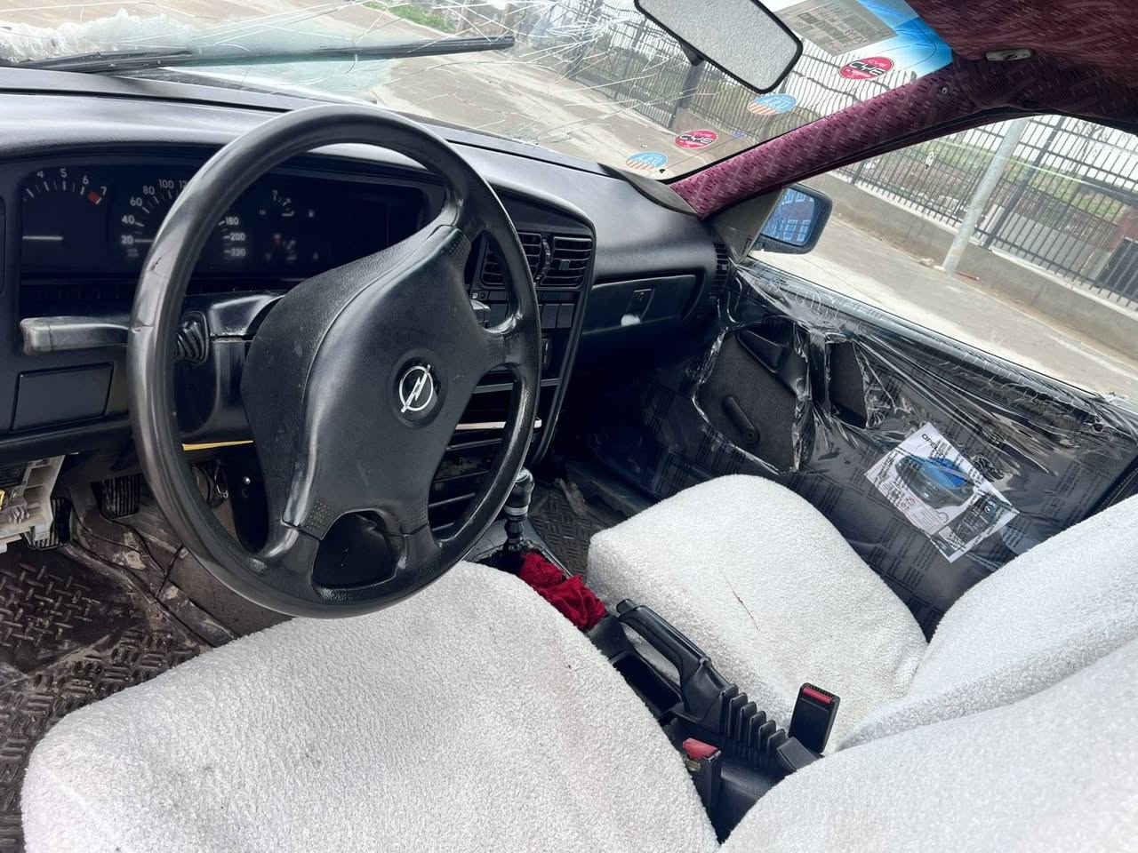 ئــۆپــڵ ئۆمـیگـا ستێیشن
مـــۆدێڵ 1992
گێڕ مــەکینـە تەقـه رەقـە موس خـایس بـڕاوەی بـەشەرت
ماڵی مەدەنی دزیاری قەرداری بـەشـەرتـە
سەیارەکە زۆر خاوێنە هەیکەلی قیتە قونی نەشکایە
واجیهەو هەکالەی لەگەڵە بەشەرتی ئەوەلیات
سەیارەکە زۆر جایزە بێ کێشەیە نمونەیه لەجوانی
فەقیر خۆتی بگەینێ
سعر بن بەلاشـی نیە لەهەمو بازار بگەڕێی  1ملێۆنو 85 هەزار قوفلیتی أربيل, العراق


**إذا كنت صاحب هذا الإعلان وتريد حذفه لأي سبب، رجاءا أرسل رسالة إلى الدعم الفني**