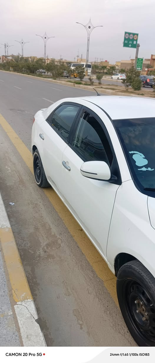 السلام عليكم سيراتو 2011 بيها باب خلف السايق مصلح والهلال جاملغ بي صبغ حداديه جديده مكينه نظيفه وكير نظيف السياره جاهزه السعر 97 مكاني الناصريه مركز ستفسار ***********
