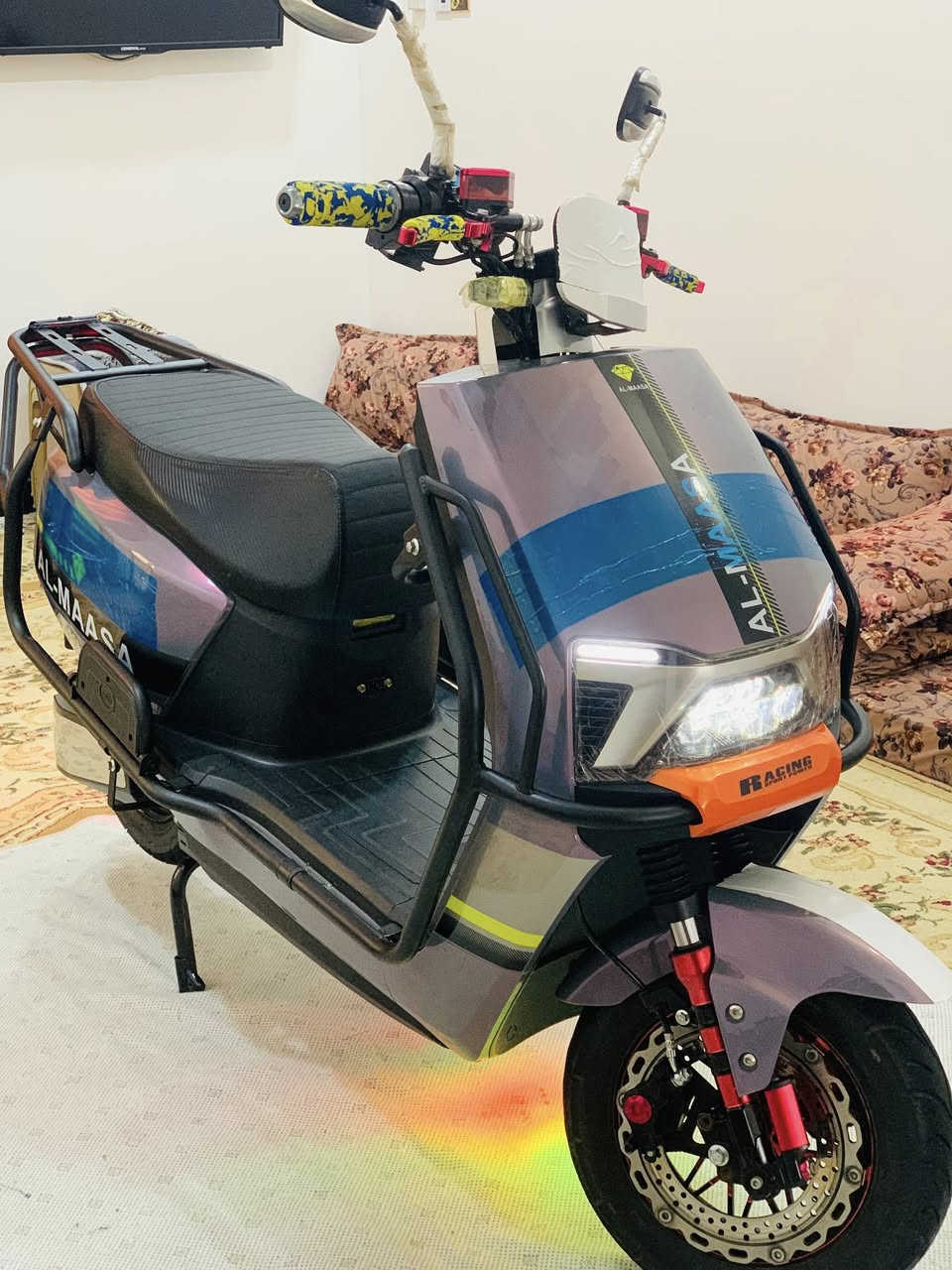 سلام عليكم ماطور شحن للبيع نوع دبدوب من شركة الماسة فول مواصفات موديل ((2025)) بعدة جديد بطاريات كلهن على الفحص شرط الفحص لون مميز جدا كهربائيات كلها شغالة هورن دبل اشاير لايت زنون عالي ناصي نشرات مرايات إشارة يمنة يسرة الماطور شخط ما بي تايرات جدد أربع سرع سبورت 6 بطاريات بي نظام البك R يعني يرجع ليورة الماطور كلش جديد مستعمل شي قليل جدااا السعر 625 فقط وبي مجال للطيبين وللشراي المكان الأنبار الرمادي /الرقم *********** تحياتي للجميع
