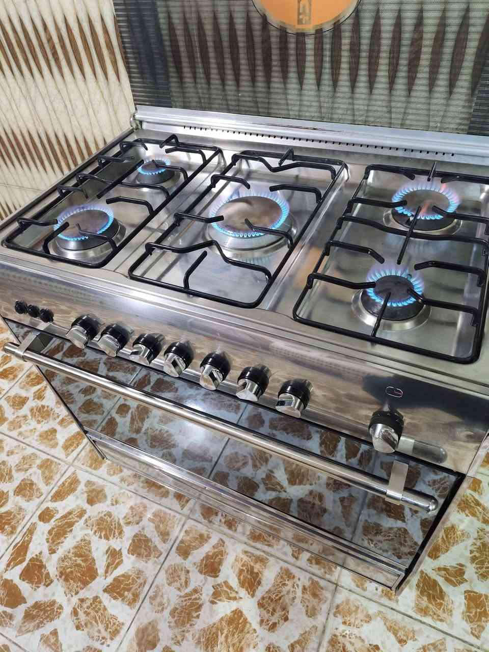 طباخ ٢٠٠قفل بدون عمله ابودشير ***********وتساب فقط بغداد, العراق
