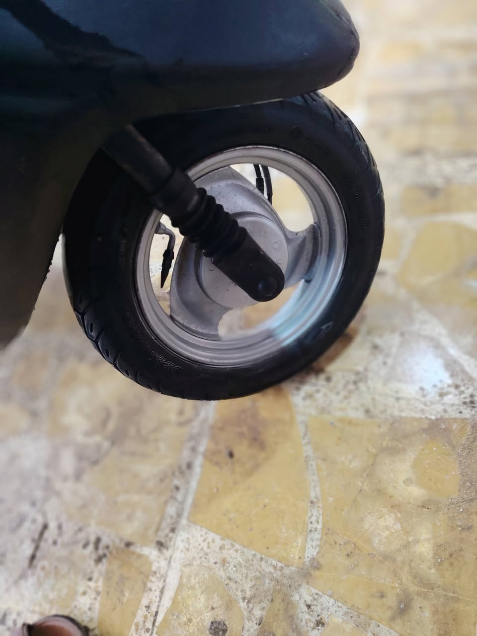 بيجي محرك مامفتوح شرط الشلعه والمعدل  سلف هندر تخم تاير  لايت بكلايت اشاير هورن كامله الدراجه  شاصي كفاله  مجبزه وحلوه  سعره 350وبيه مجال  مكان اطويريج  ***********
