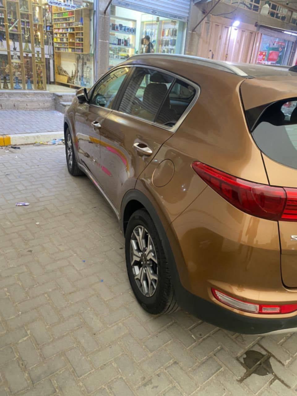 للبيع سبورتج 2017 رقم بغداد 
فول مواصفات للاخير 
محرك 2000 تيربو 
صور الحادث بالمنشور مكانها بغداد 
السعر 135


**إذا كنت صاحب هذا الإعلان وتريد حذفه لأي سبب، رجاءا أرسل رسالة إلى الدعم الفني**