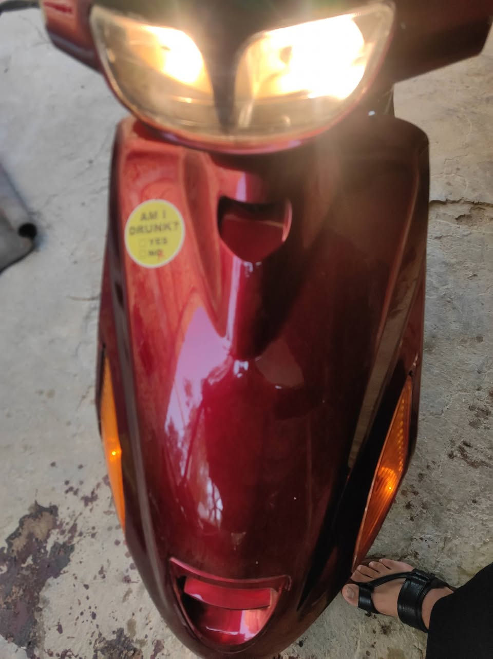 سلام عليكم شباب دراجه فراشه فحل للبيع مكينه لاتبخير ولا تنقيص كهربائيات كلها  شغاله عوزها بس سلف  تايرات جدد كفرات نضيفه
دراجه خير من الله 
مكان الدراجه  ديوانيه قضاء غماس 
الاستفسار☎️ ***********
السعر 💵 275 وبيها مجال
