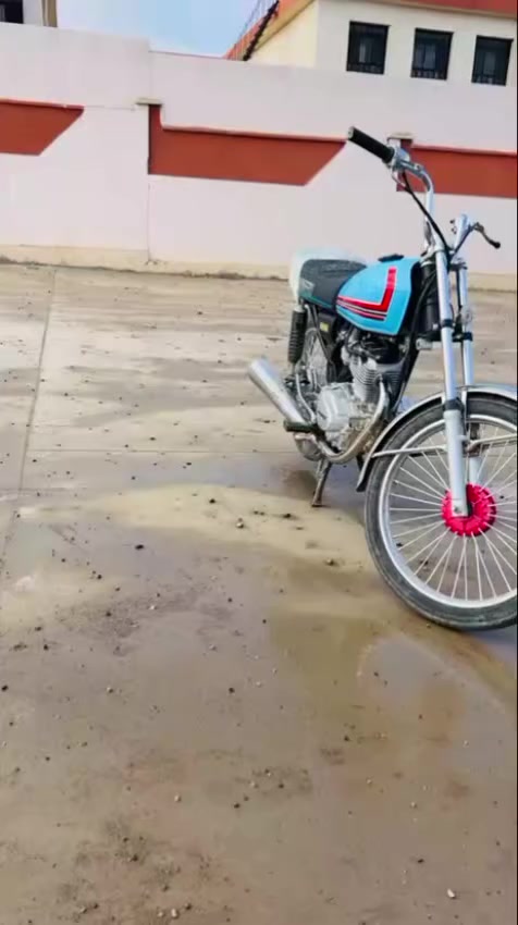 السلام عليكم
موطور رياضي انتنس للبيع موديل2025
صار شهرين مشدود للبيع متوازي علا بيعتو موطور نضيف حيل السعر550 وبي مجالل بيع فقط***********
