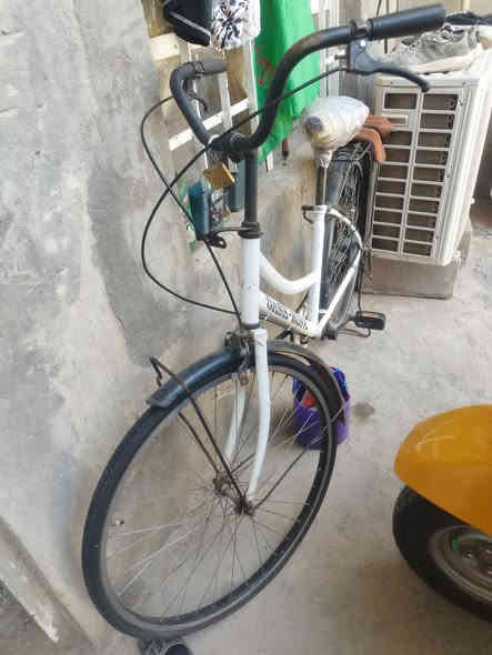 للبيع 60 هذا  رقمي ***********
