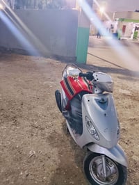 ماكس منغولي • محرك برغي • تايرات جديدة