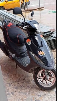 ماكس • عدله