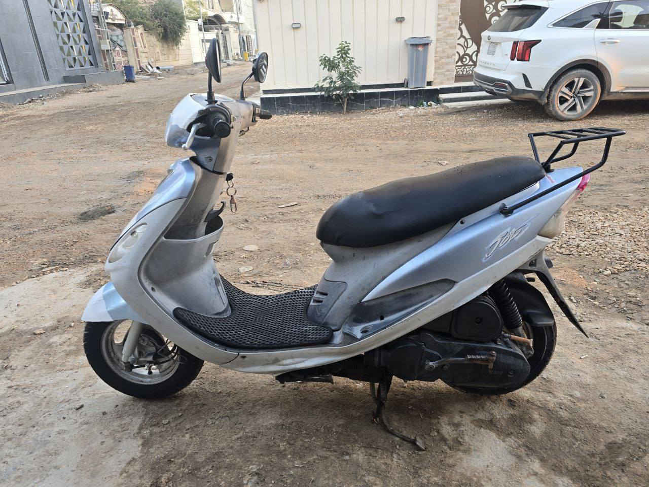 سلام عليكم دراجه للبيع ماكس منغولي دراجه كفاله ما مفتوحه  سلف هندر اشاير لايت دشبول كلشي شغال دراجه ناعمه ومعدل   مكان ديوانيه مركز هاذه رقمي ***********
