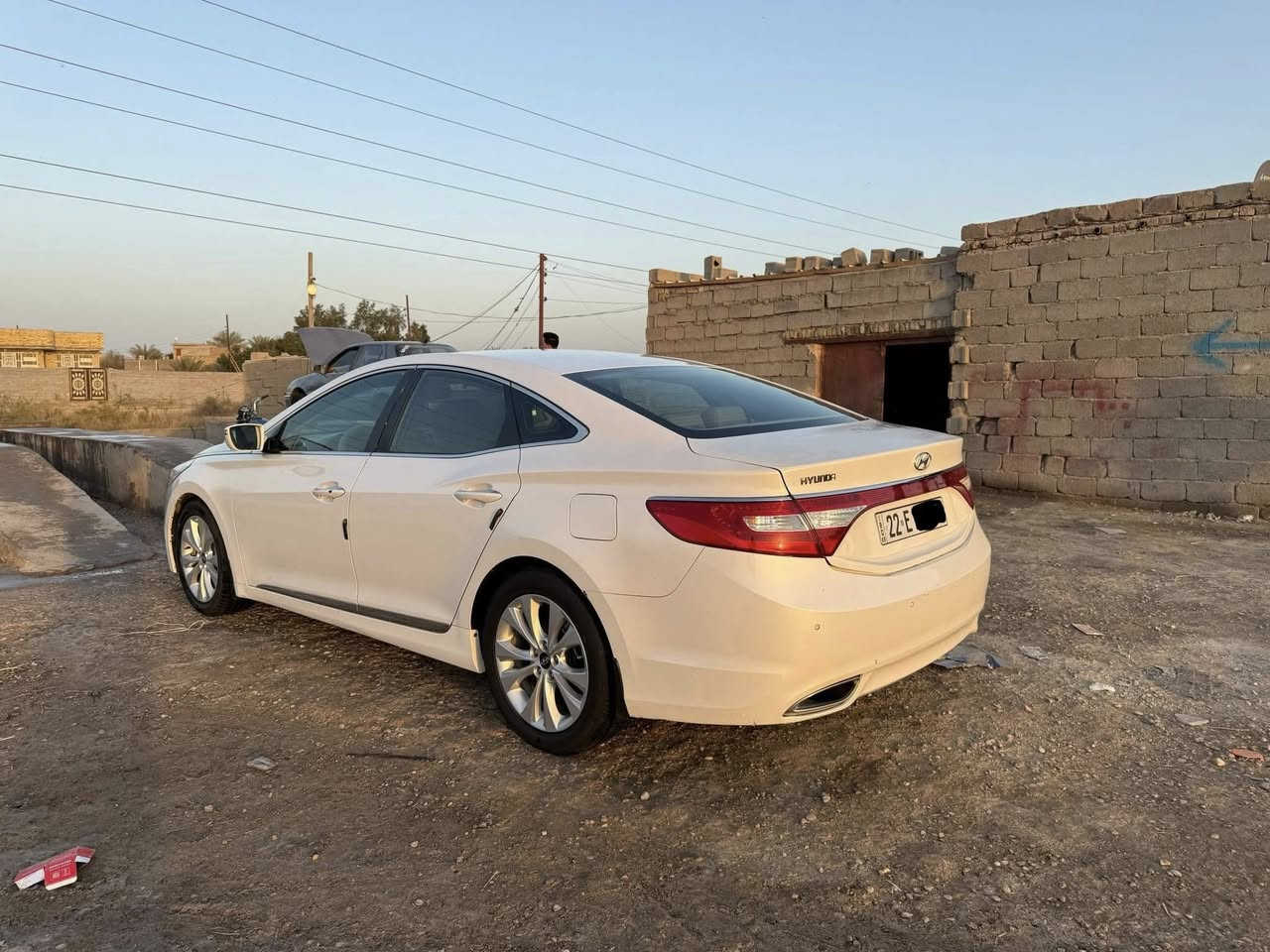 السلام عليكم 

أزيرا 2013 خليجي باسمي  رقم دولي هزه جديده ما ساقطه سنويه نافذه لغايت 2028. السياره جهازه وجديده مابيها نقص  كفاله من الضربه التبديل السياره فول عده الفتحه بيها كلير قبق جنطه وبنيد السعر 115

مكان الدوانيه قضاء المهناوية

رقم المبايل

***********
***********
