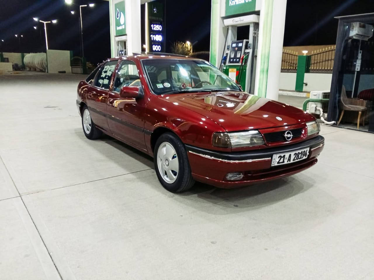 اوبل فكترا موديل 1995 محرك 20 
صياره فول موصفات تبريد بس كير عادي
رقم سليماني دولي سنه ويه جديد لحد 28
شرت تحويل أو وكاله بدون غرامه 
دفتر بنزين موجود 
محرك كير صدر تايرات كله بشرت 
بدون ضرر بدون تبديل بدون دواخل 
بدون شعار بدون غياص 
صعر 48 بي مجال قليل عشرايي 
***********
*********** كركوك, العراق
