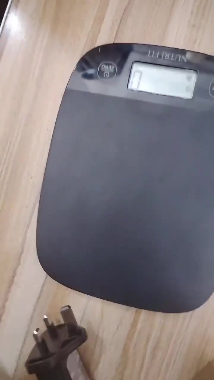 سلام عليكم ميزان طعام بسعر مناسب جدا بس ب٧ الاف دينار


**إذا كنت صاحب هذا الإعلان وتريد حذفه لأي سبب، رجاءا أرسل رسالة إلى الدعم الفني**