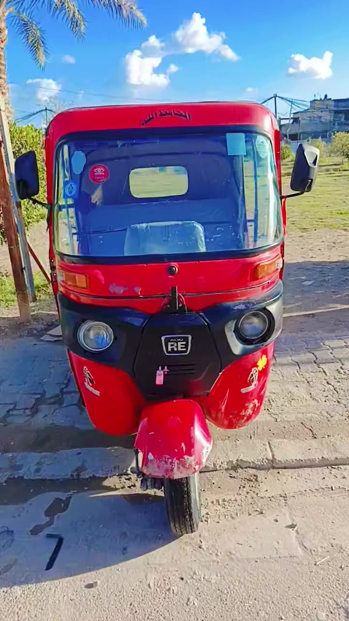 السلام عليكم تك كتك موديل 17 نهايته يعني18 محرك 20 طابه هزه السعر 4.500 وفيها مجال للتواصل ***********
