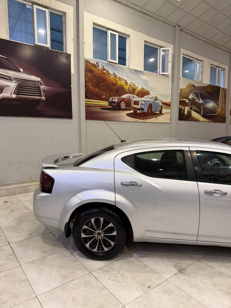 سياره دوج افنجه ر مودئل2008سبغ دوو قتعه بئ داخلي شاصي په ره شوت شه رت نه فه كري ساره گه له ك يا باقشه گئرومه كينه شه رتن غورامه ژي 100دولار يئل سه ر ساره ته ب ره ب ژي تئدا نينه شه رت ساره يا باقشه ئك ده سته سنه وي ژي يا جديده تحويل شه رت مه كينه 4بستنه  سعر ژي 69وه رقه و مه جال ته بديل ژي يا هه ي مشته ري بي وه ره خاص يان ته له فونئ بكه *********** دهوك, العراق
