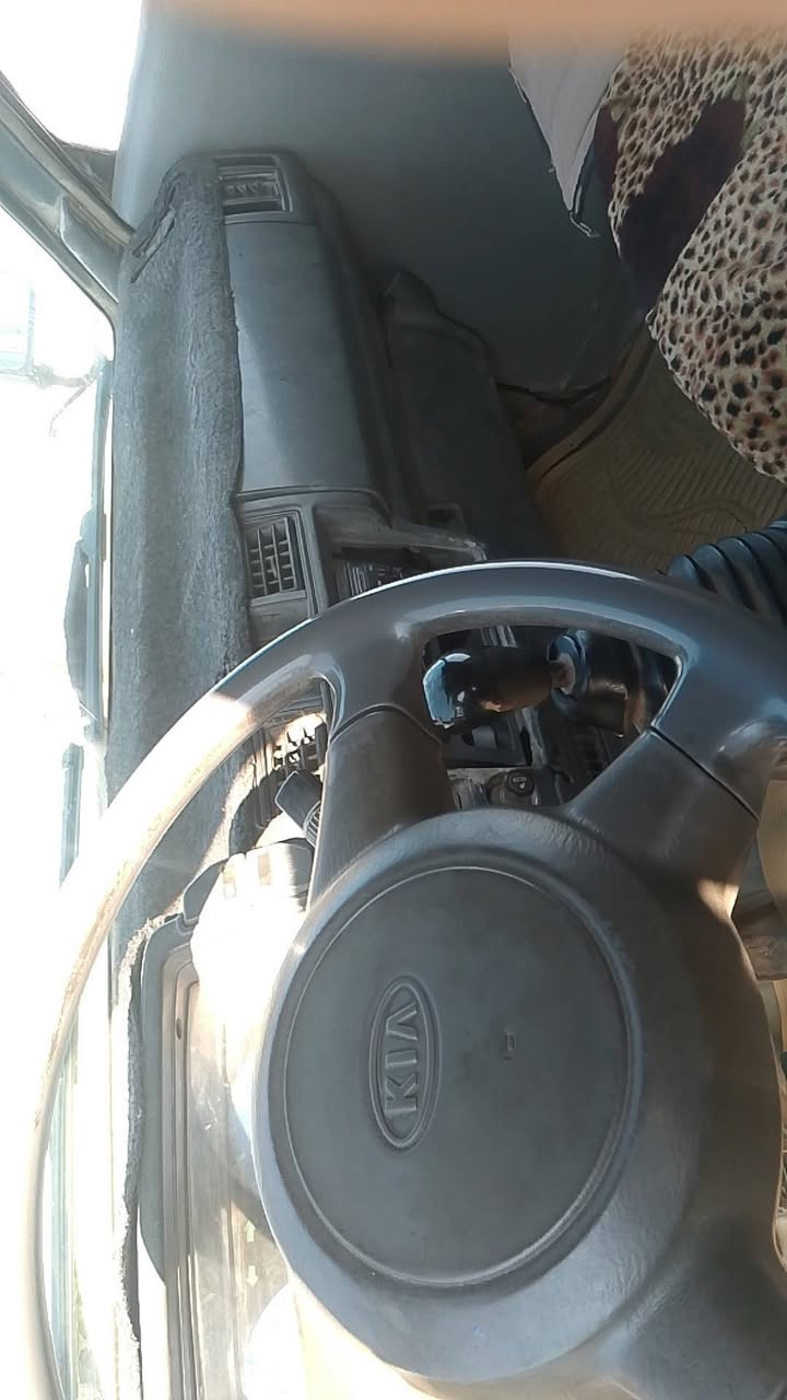 سلام عليكم كيه بسته البيع موديل 95بغداد لماني سنويه28شرط تحويل محرك وكير خير من لله شواصي ما معمره مكان صيطرت ربع طعش مدخل العبايجي سعر30وبيه مجال***********
