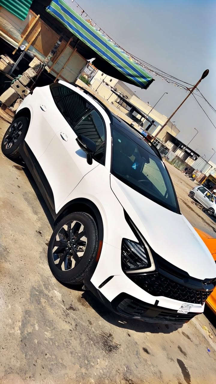 السلام عليكم كيا سبورتج 2024 امريكي مبدل بنيد و جاملا فقط.  الفئه فول مواصفات اكس لاين  بدون ارقام السياره بسمي ماشيه 13 الف   ***********
