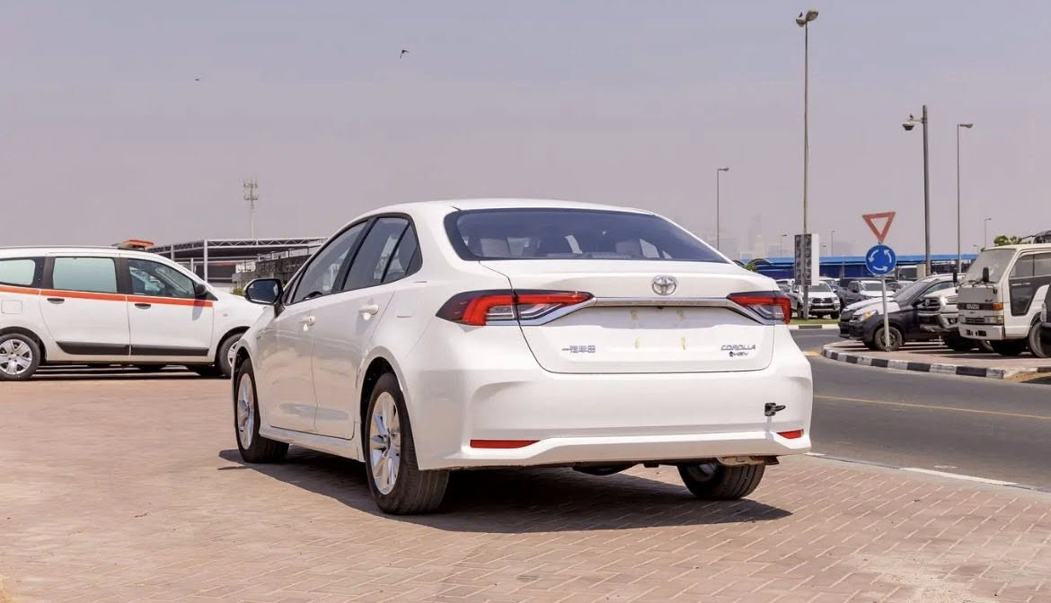 تويوتا كورولا هايبرد 2025 تجميع الصين
(شكل خليجي )
 🔲تستلم مرقم  🔲

مكان سيارات:سعودية 

اقرأ التفاصيل قبل الاتصال

📃 اليكم التفاصيل الآتية 👇🏻

 زيرو 
 موديل 2025
 حجم المحرك 4cylinder 1.8L
 مرتبط بناقل حركة أوتوماتيك 
 مفتاح التشغيل بصمة 
  سلايد روف
سبايدر 
 دفع ثنائي FWD
 رادار
 تحديد المسار
لايت زينون
 كشافات
 دخول بصمة ذكي
 حجم الاطار 205/55R16
 ويل كب 16
 حساسات ضغط الاطارات 
 اشارة في المرايا الجانبية 
 المرايا قابلة للطي 
عدد AIR BAG 8
 هاند بريك كهرباء 
 ABS 
 دشبول شاشة ديجيتال
  شاشة
 كاميرا 
 مثبت السرعة Cruise 
 تحكم مقود
 Bluetooth    
مخرج منفذ الطاقة 
فحص نظام السيارة 
تتسع المقصورة ل 5 ركاب
المقاعد جلد
 مثبت مقعد الأطفال ISOFIX 
 تبريد شاشة 
 قطعتين تبريد  
 أوتو هولد Auto Hold  
 نظام مانع الانزلاق 
حاملات الأكواب
 تطعيم الدواخل ألمنيوم 

 السعر  145 شامل كمرك وضريبة 
اقل عدد للاستيراد سيارتين
 السعر يشمل اللوحات المرورية  الشمالية وشامل النقل الئ اقليم كردستان والعاصمه بغداد
للتواصل
خاص او واتساب
***********
