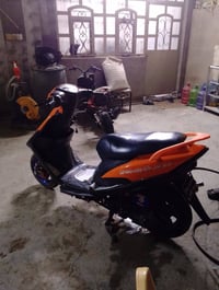 ماكس عدله للبيع نضيفه بوشه 55 سعرها ب 550وبيه مجال اتصلو عل رقم 078409...