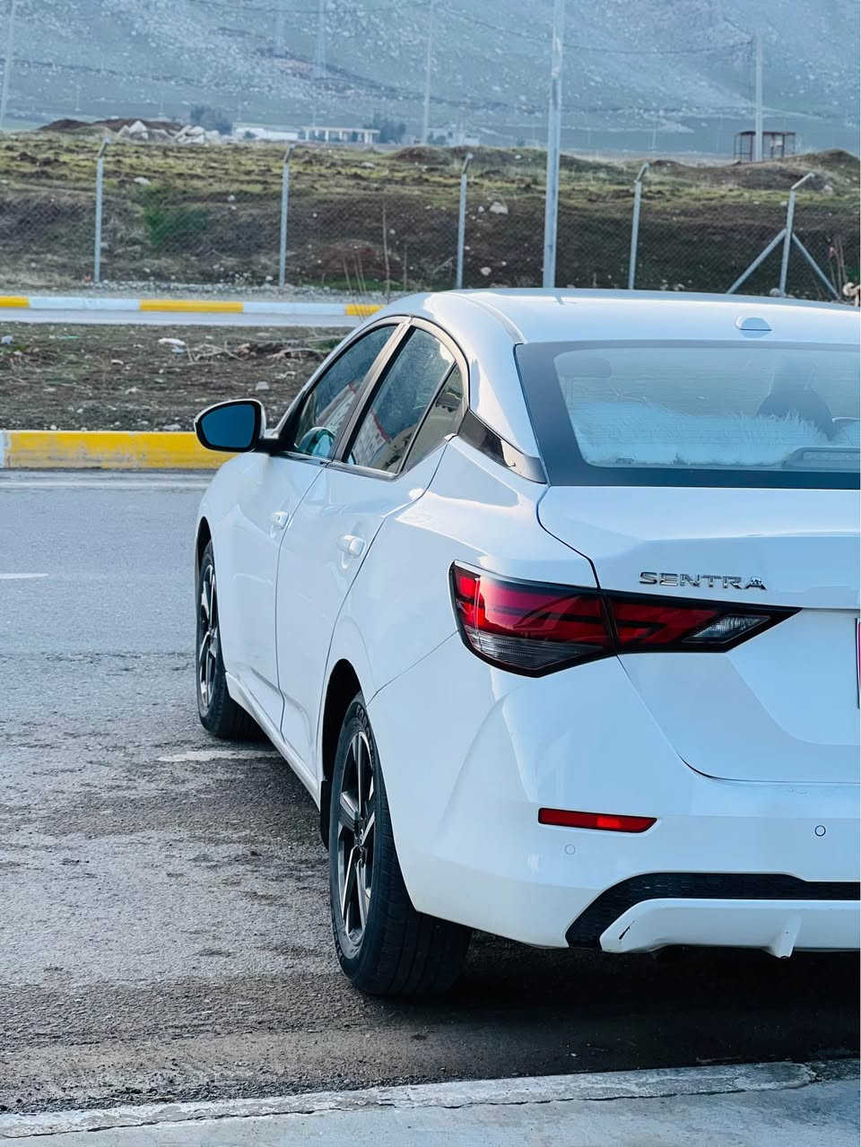 سيّنترا SV 2024
مواسه فات SV
شاشه كه وره و كاميّره 
به سمه و - شه خال
رادارى بيّش و دوا
رادارى لاكان
ئوتو ستوب بيّشهوه و دواوه
سه يارەکە تەنها  یەک پارچەی بۆیاغە و دو پارچەی کلێرە به شەرت  پێش و دوای کەپسە ژماره كاتى نەشكاوه و دوو مانكَى لەگەلە گێر ومه كينه و كاره باياتي به شەرت لوكه ٤ تایەی لۆک  ٢٧ مایل رۆشتوە 
هيج كيشه يه كى تيدا نييه و ديناريك مه سره فى تيا نييه نرخى ١٣٧  و معامه له
بويه يوه ندى:
*********** رانية, السليمانية
