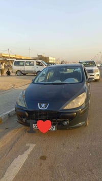 مراوس مع بيجو بارص وباقي التفاصيل خاص  سياره بلاديه ماشيه 147 07708394...
