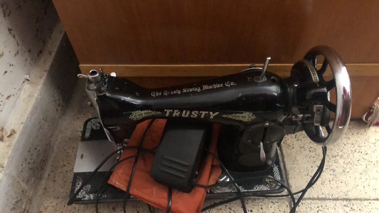 للبيع مكينه اصليه قديمه ٥٠ بيها مجال تشتغلزمابيهازشي


**إذا كنت صاحب هذا الإعلان وتريد حذفه لأي سبب، رجاءا أرسل رسالة إلى الدعم الفني**